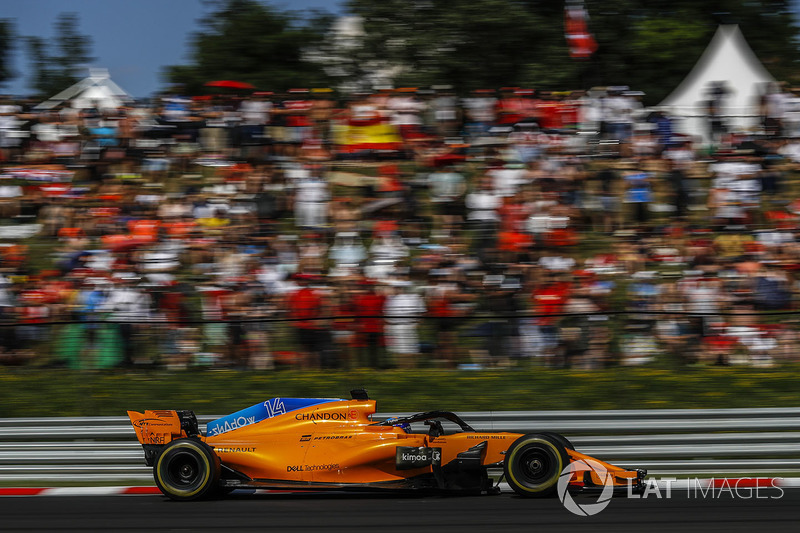 É o 3º que mais marcou pontos na história da F1, com 1.893. Vettel e Hamilton lideram.