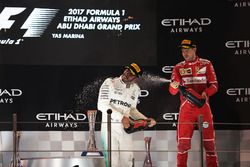 Podium: second place Lewis Hamilton, Mercedes AMG F1, third place Sebastian Vettel, Ferrari