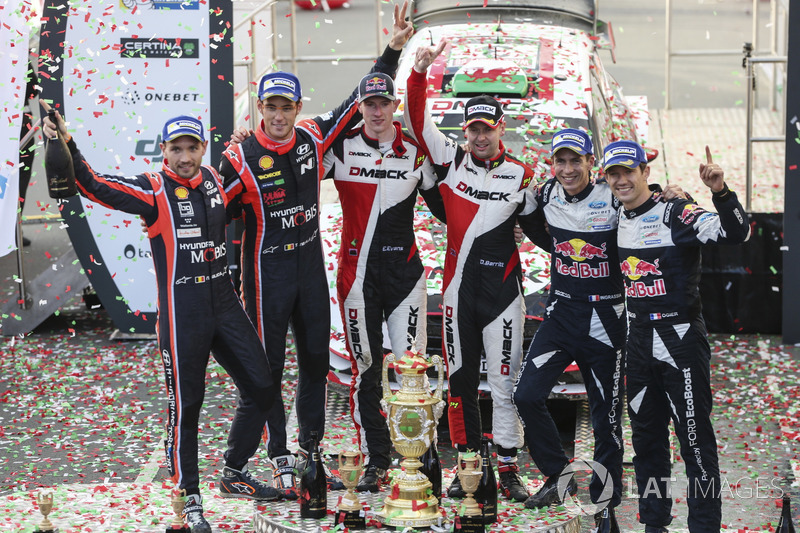 Podio: Elfyn Evans, Daniel Barritt, Ford Fiesta WRC, M-Sport, Thierry Neuville, Nicolas Gilsoul, Hyundai i20 WRC, Hyundai Motorsport, Sébastien Ogier, Julien Ingrassia, Ford Fiesta WRC, M-Sport
