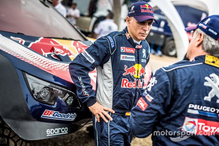 #303 Peugeot Sport Peugeot 3008 DKR: Carlos Sainz, Lucas Cruz