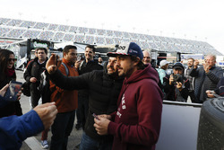 Fernando Alonso, United Autosports avec des fans