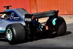 Lewis Hamilton, Mercedes-AMG F1 W09 with lights on rear wing