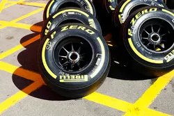 Super Soft Pirelli tyres