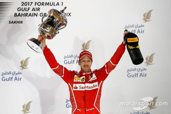 Podio: ganador Sebastian Vettel, Ferrari
