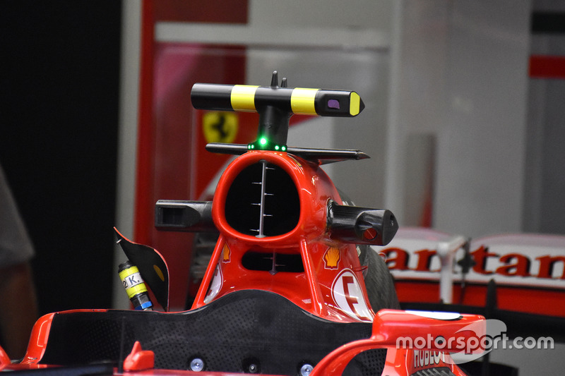 Ferrari SF70H: Pitotrohr an der Airbox