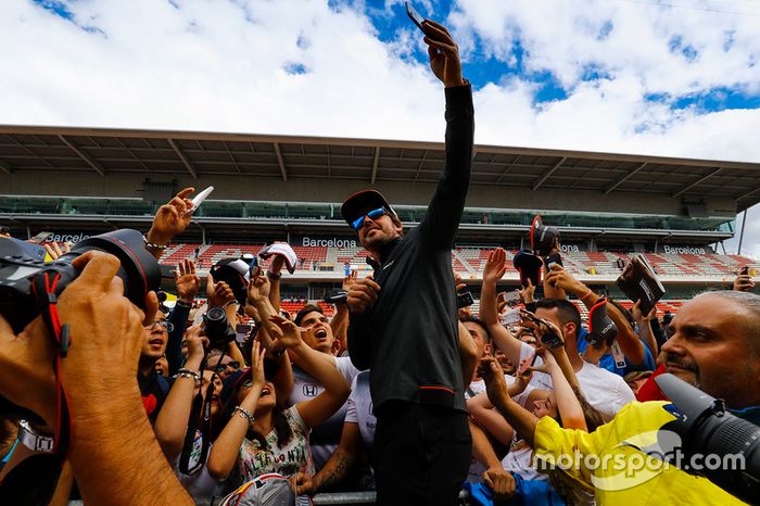 Fernando Alonso, McLaren y sus fans
