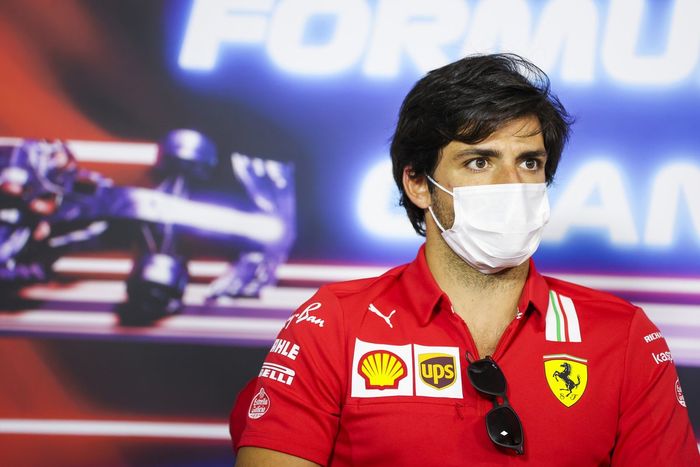 Carlos Sainz Jr., Ferrari en la conferencia de prensa