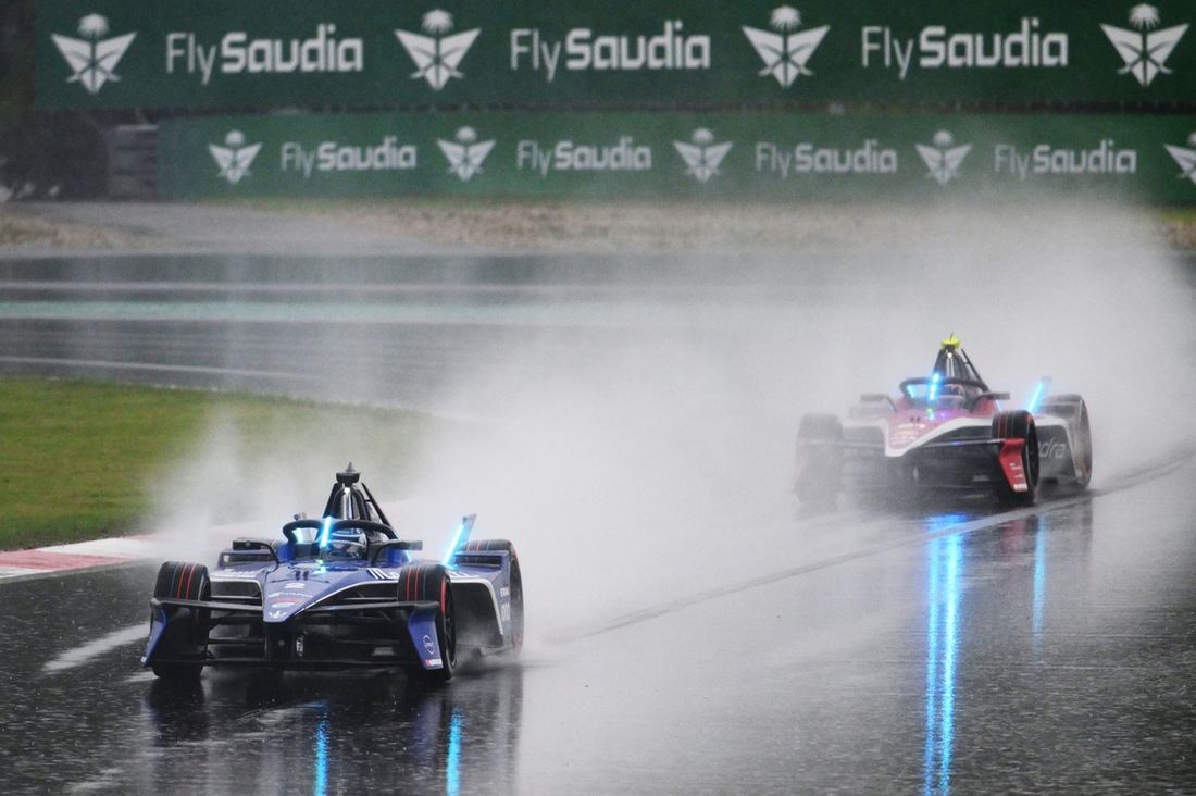 Stoffel Vandoorne, Maserati MSG Racing, Nyck de Vries, Mahindra Racing