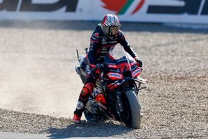 Marco Bezzecchi, Aprilia Racing se va ancho