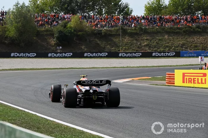 Sergio Pérez, Red Bull Racing RB18