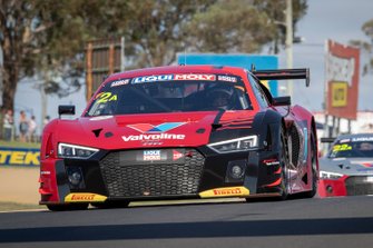 #2 Audi Sport Team Valvoline Audi R8 LMS: Christopher Mies, Christopher Haase, Markus Winkelhock
