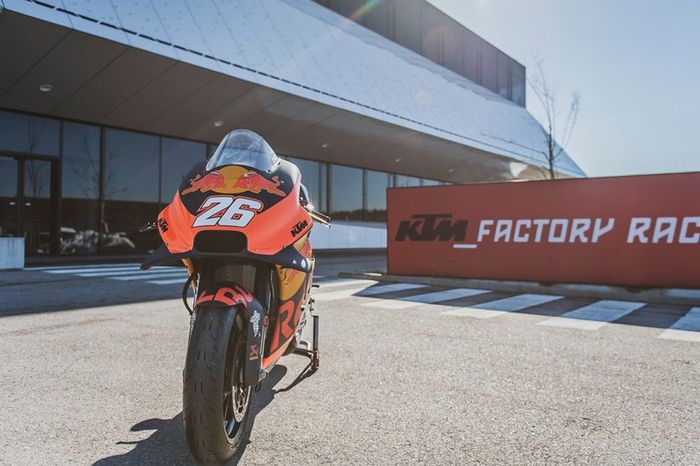 Dani Pedrosa, Red Bull KTM Factory Racing piloto de prueba