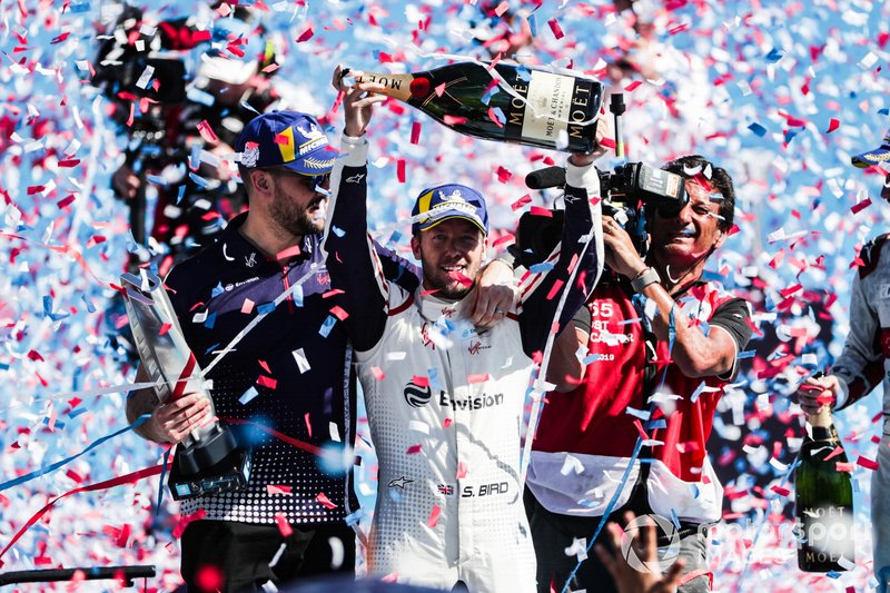 Sam Bird, Envision Virgin Racing, celebrates with Leon Price, Team, Sporting manager, Envision Virgin Racing