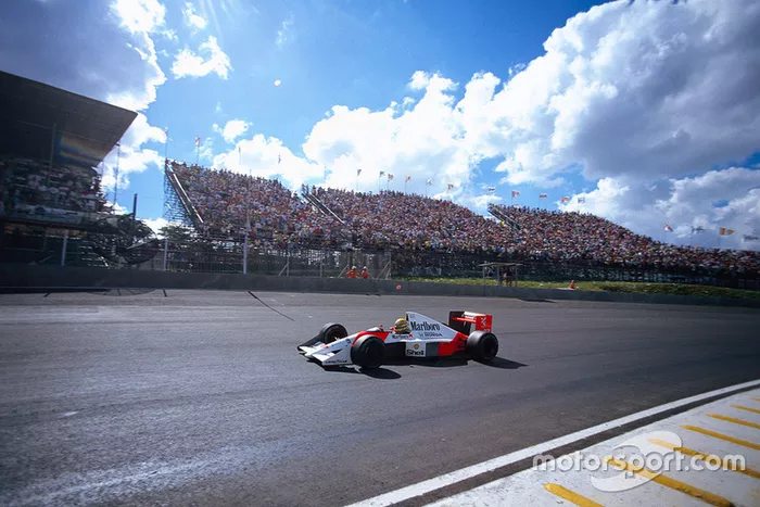 1990 - Pentacampeonato da Honda