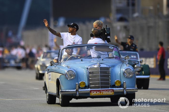 Lewis Hamilton, Mercedes AMG F1 on drivers parade 