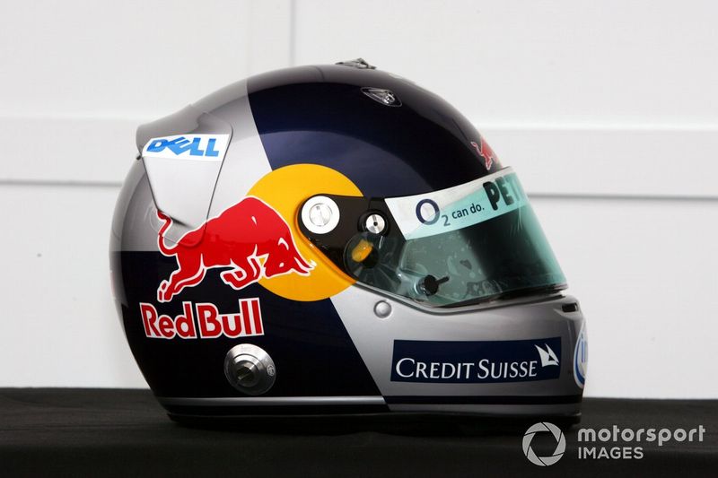 El casco de su debut en Fórmula 1
