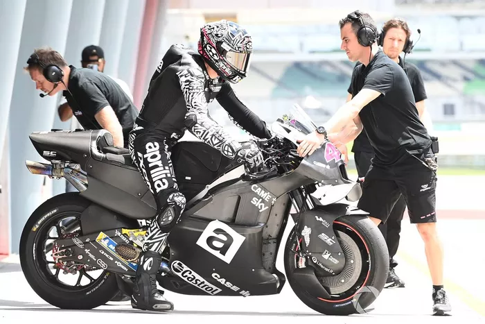 Aleix Espargaró, Aprilia Racing Team