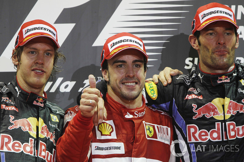 2010: 1. Фернандо Алонсо, 2. Себастьян Феттель, 3. Марк Уэббер