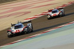 #2 Porsche Team Porsche 919 Hybrid: Timo Bernhard, Earl Bamber, Brendon Hartley, #1 Porsche Team Por