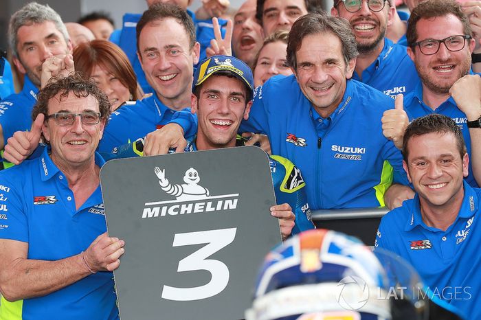 Tercer puesto Alex Rins, Team Suzuki MotoGP, Brivio