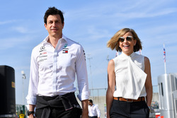 Toto Wolff, Mercedes AMG F1 Director of Motorsport with Susie Wolff