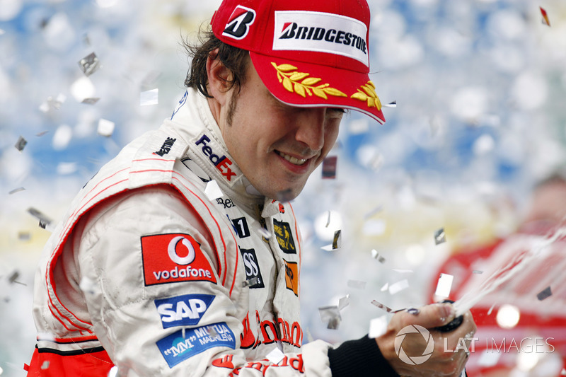 2007: Derde en een breuk met McLaren