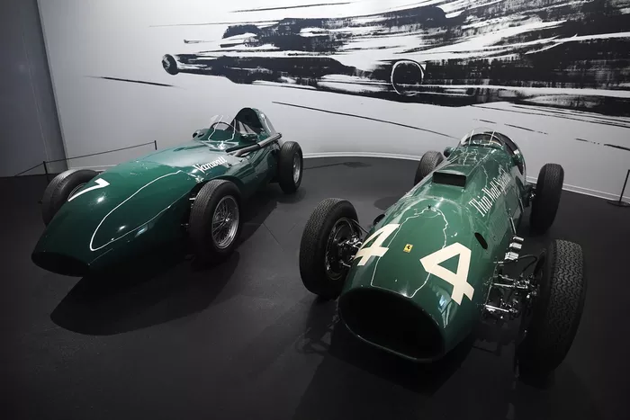 1953 Ferrari 375 Thinwall, 1957 Vanwall VW9