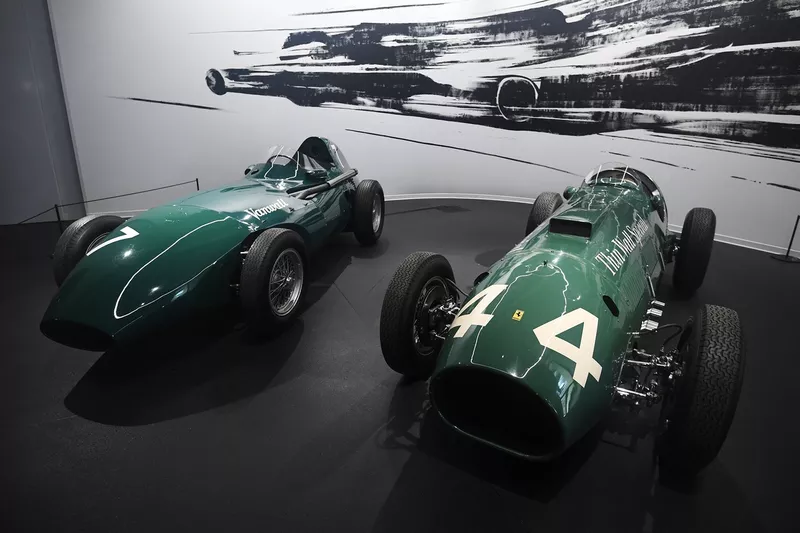 1953 Ferrari 375 Thinwall, 1957 Vanwall VW9