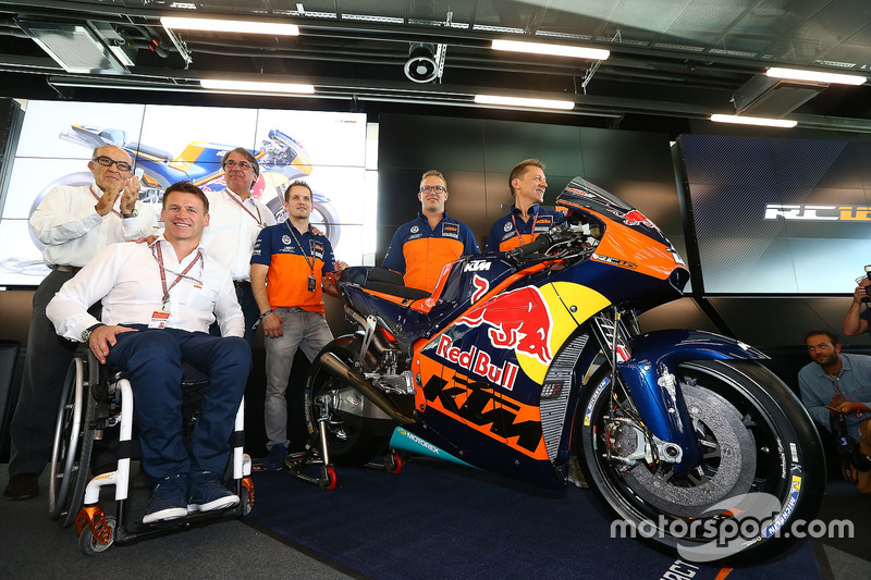 KTM 2017 MotoGP presentatie