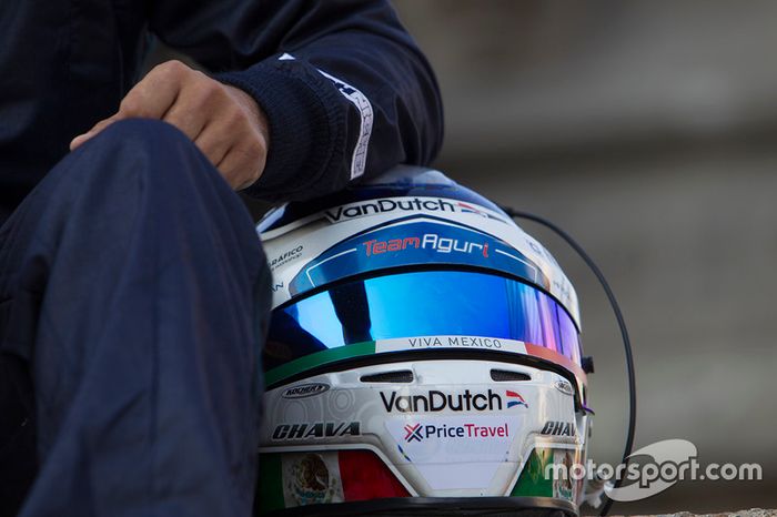 Casco de Salvador Durán, Team Aguri en el Ángel de la Independencia en la Ciudad de México