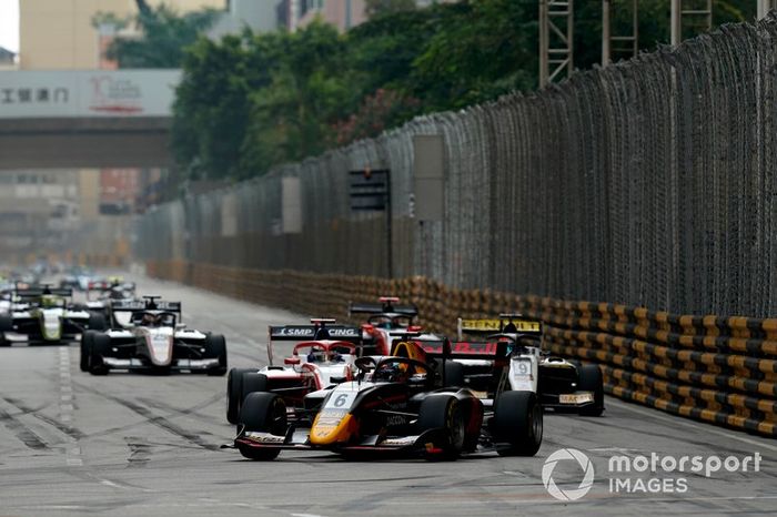 Jüri Vips, Hitech Grand Prix.