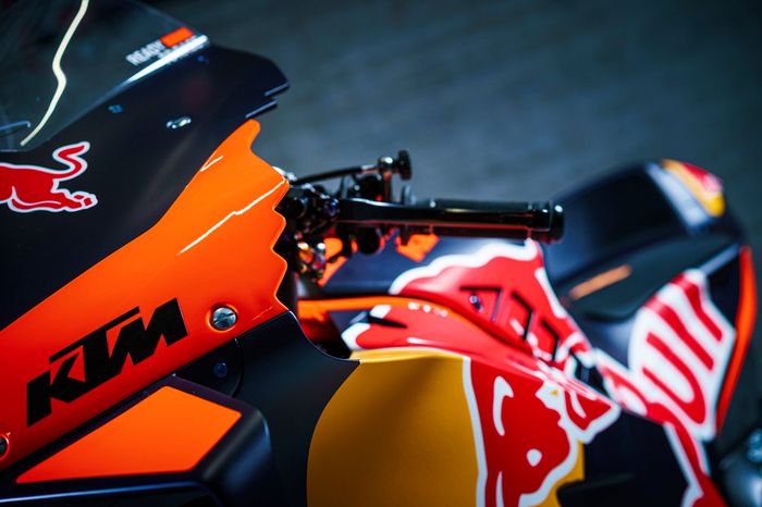 Red Bull KTM Factory Racing KTM RC16 