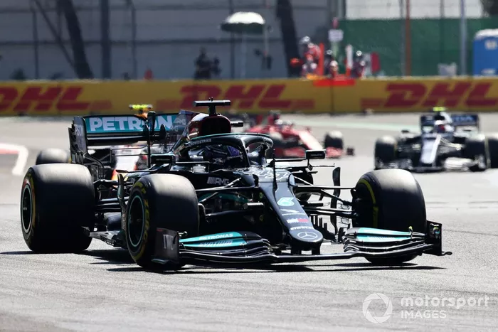 Lewis Hamilton, Mercedes W12