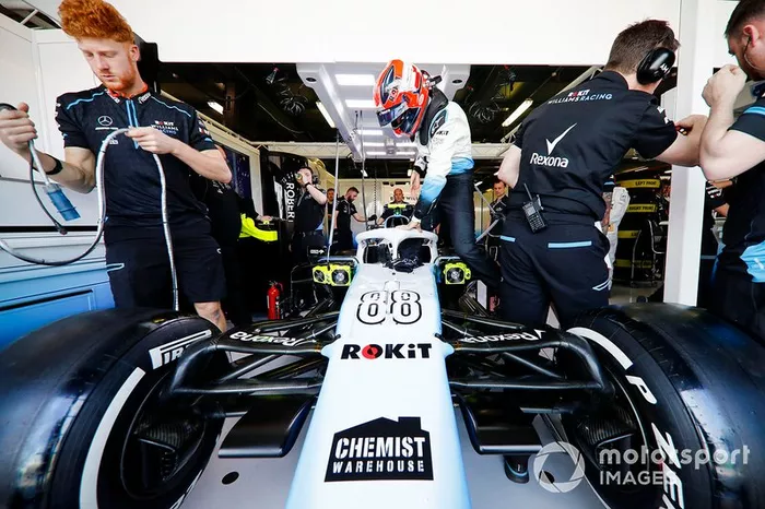 Robert Kubica, Williams Racing, sale sulla sua monoposto