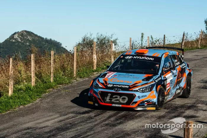 Iván Ares  - David Vázquez (Hyundai i20 R5)