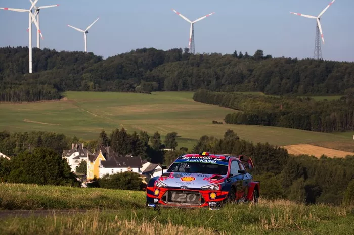Thierry Neuville, Nicolas Gilsoul, Hyundai Motorsport Hyundai i20 Coupe WRC