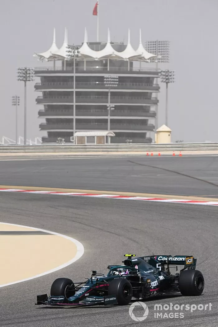 Sebastian Vettel, Aston Martin AMR21