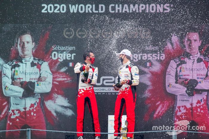 Podio: Sébastien Ogier, Julien Ingrassia, Toyota Gazoo Racing WRT Toyota Yaris WRC