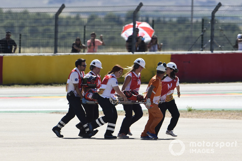 Jorge Lorenzo évacué après sa chute