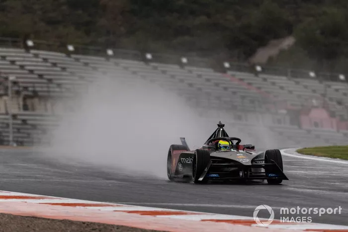 Oliver Rowland, Mahindra Racing