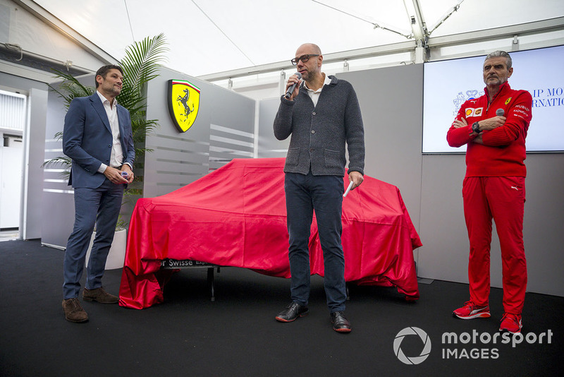 Kimi Raikkonen, Ferrari et Sebastian Vettel, Ferrari, lors de la présentation de la nouvelle livrée