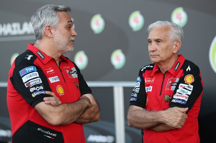 Mauro Gassilli, Davide Tardozzi, Director del equipo Ducati