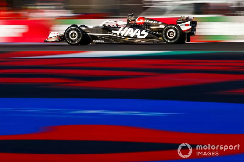 Kevin Magnussen, Haas VF-24 