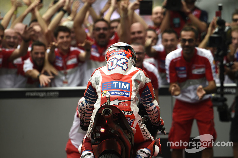 Ganador de la carrera Andrea Dovizioso, Ducati Team