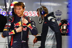 Даниил Квят, Scuderia Toro Rosso STR12