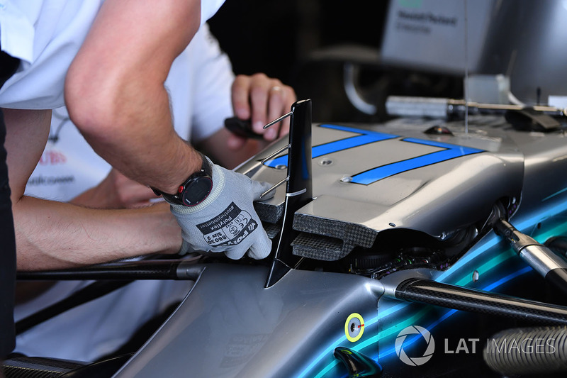 Элементы передней части Mercedes F1 W09
