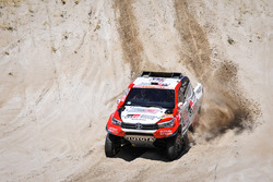 #304 Toyota Gazoo Racing Toyota Hilux: Жінель де Вільєр, Дірк фон