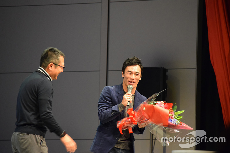 佐藤琢磨と大谷達也氏