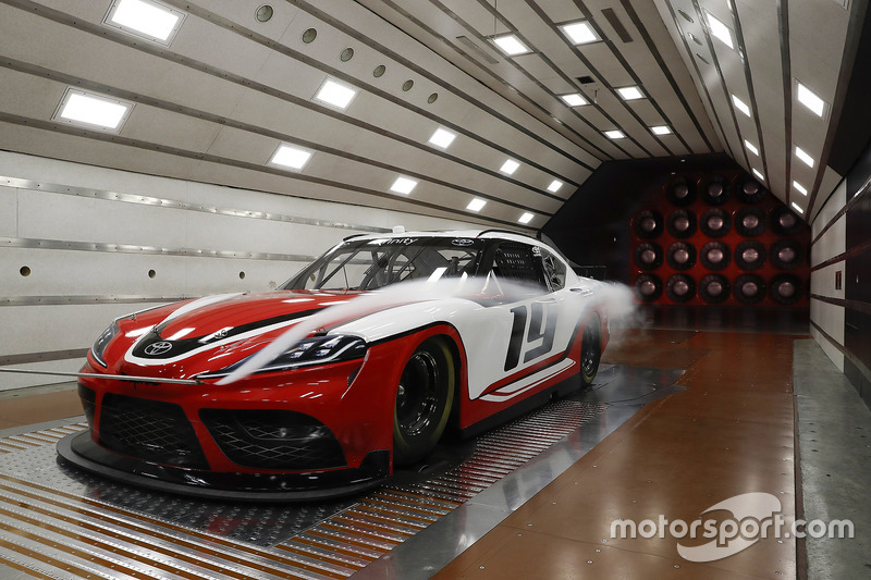 Toyota Supra für die NASCAR Xfinity-Serie 2019