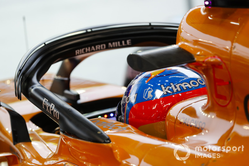 Fernando Alonso, McLaren, in cockpit